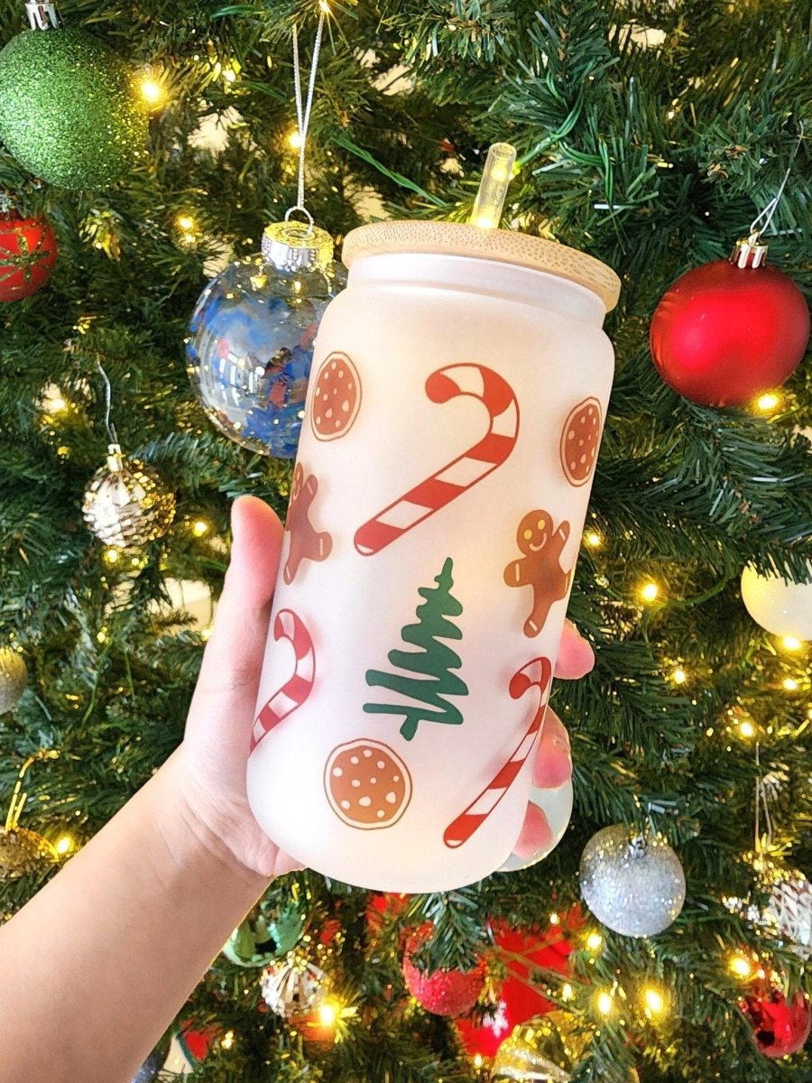 Custom Name Gingerbread Man Christmas Holiday 16 Oz Frosted Glass Can - KWL Creations